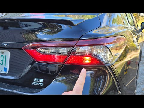 Brake/tailight, Turn signal, Marker light bulbs replacement 18 - 23 Toyota Camry 