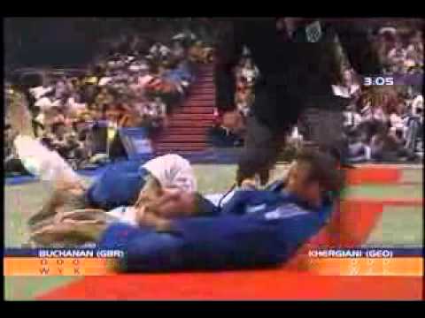 JUDO 2001 World Championships: John Buchanan (GBR) - Nestor Khergiani (GEO)