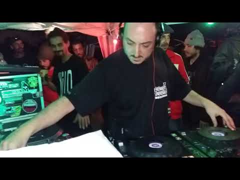 O.B.F ... Rub a Dub Mood(Sr. Wilson)