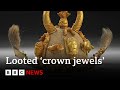'Crown jewels' looted by British soldiers returned to Ghana on loan | BBC News