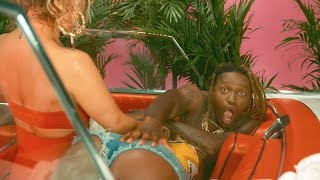 Phresher &amp; Pio - Papi Chulo (Official Video)