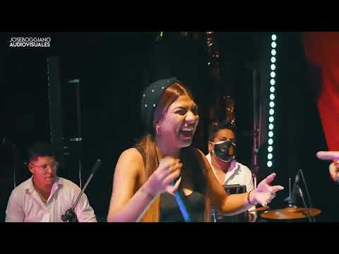 HONDA - COSTUMBRES / Brunella Torpoco y Miluska Lavalle