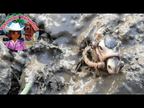 Pferd im Schlamm versunken - horse into swamp - Playmobil Reiterhof - Feuerwehr Einsatz Film 7 (4K)