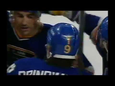 Playoff 1990. Second Round. St. Louis Blues vs. Chicago Blackhawks. Game 1. April 18, 1990