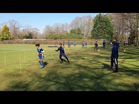 Junior Elite FC - TRAINING - Retain & Release/ Ladder/Laterals Part. 1 - March 2022