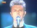 David Bowie Brit Awards '96 Hallo Spaceboy with ...