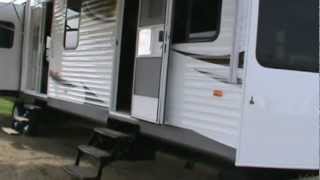 preview picture of video '2013 Wildwood DLX 400RETS Travel Trailer.MPG'