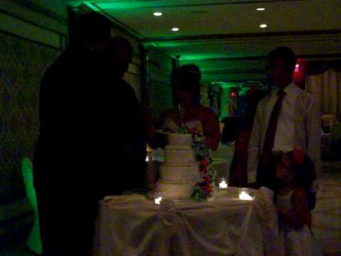 Brian & Suzette Cut the Cake