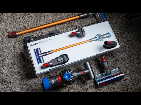This VACUUM cleaner gets the job DONE // Dyson V8 Absolute REVIEW!