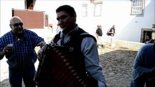 preview picture of video 'GRUPO DE CONCERTINAS DA CORISCADA NO 32.º ANIVERSÁRIO DA ACDR DE FREIXO DE NUMÃO (II)'