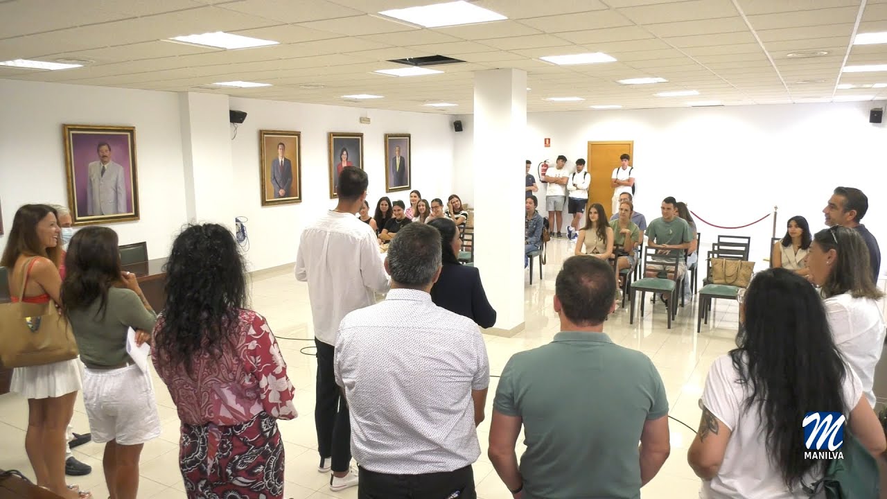 Incorporación a sus puestos de los jóvenes de la bolsa de estudiantes