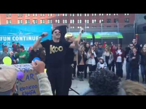 Koo Koo Kanga Roo "Everybody Poops" DOOMTREE ZOO