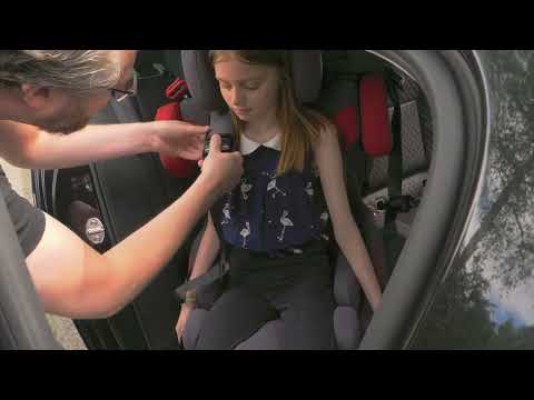 Installation with latch connectors & securing a child