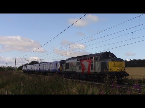 37884 thrashes past Cartland dragging 314211 on 5Q78: Yoker C.S. - Crewe South Yard, 15/8/19