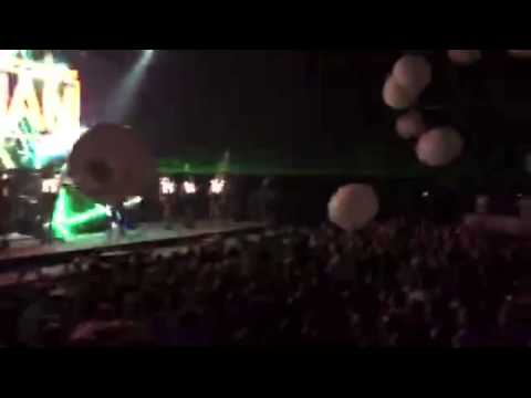 ANDREA MARTINI DJ SET TEATRO GEOX UAU EVENTS