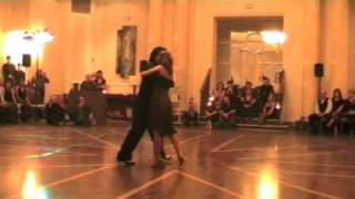 Sebastian Arce y Mariana Montes bailando una Milonga en Zaragoza