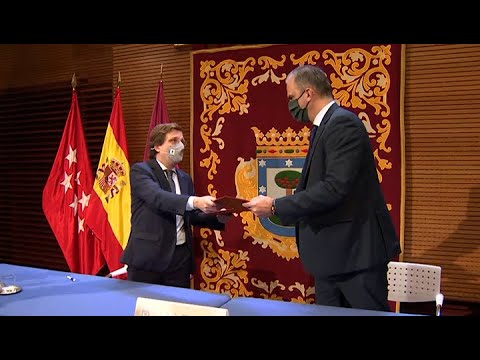 Almeida saca adelante los presupuestos con el apoyo de VOX