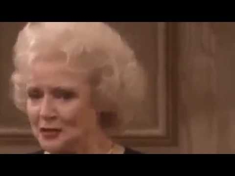 S07E19 Journey to the Center of Attention