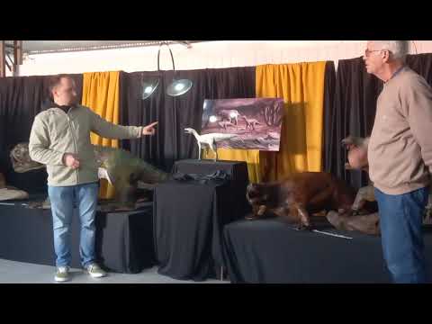Lançamento de dinossauro de Santa Cruz do Sul com 235Mi de anos - VEJA A CERIMÔNIA COMPLETA.