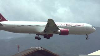 preview picture of video 'BW903 Arrival from LGW carrying TT 2012 Olympic Team'