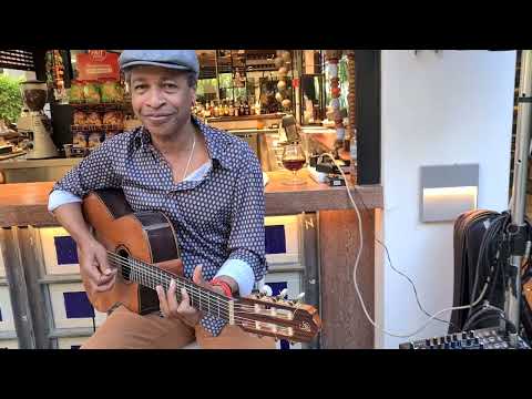 "Torna a Surriento"  Neapolitan song composed in 1894; cover by Naudo