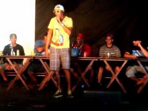 Mc GUILHERME DA BAIXADA - 1º Roda de Funk Da Baixada Ao vivo