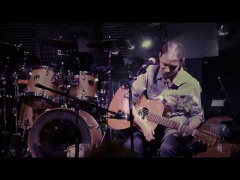 Amber Cross - Annie is Red