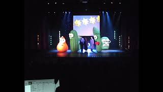 VeggieTales Rockin&#39; Tour Live- Larry&#39;s High Silk Hat