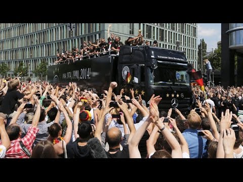 Grand welcome for World Champions Germany