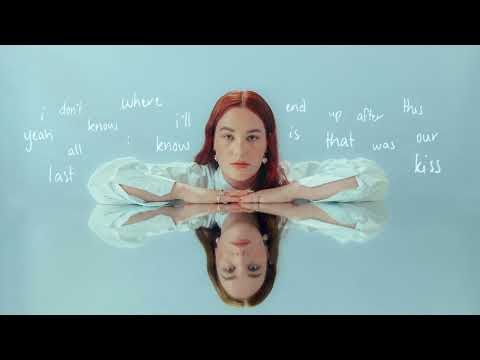 Mia Wray - Nice To Meet Me (Official Lyric Video)