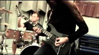 AndragoniA - Silent Screams (legendado)