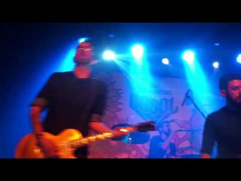 Kung Fu Johnny - Someone Get Me (Festival Dosol 2016)