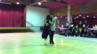 Isabella Fusi y Diego Amado en Crest - milonga