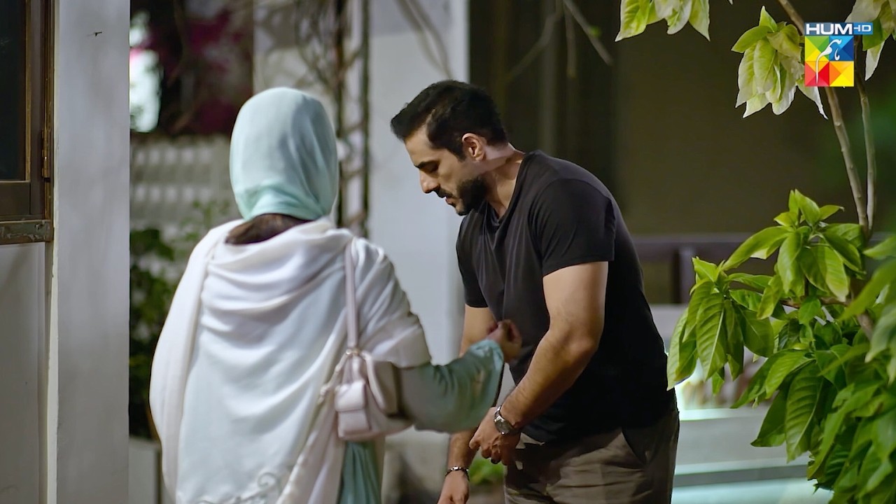 Apke Bohat ehsan Hein Mujh Pe Kabir...! Sirf Shabana - HUM TV