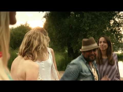 Carlitos Moreno & Robin Picazo ft. D'Varo - Change (Official HD Video)