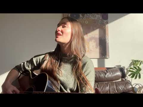 'Let Me Stay Here' - Lisa Mitchell LIVE