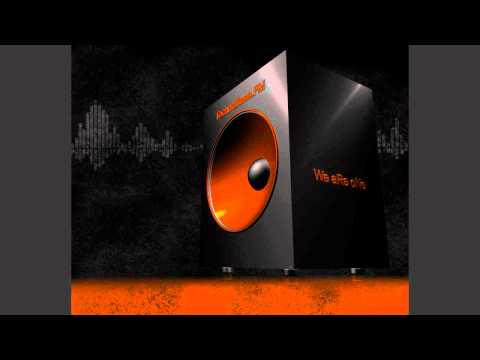 [HQ] Airplanes - Technobase.FM