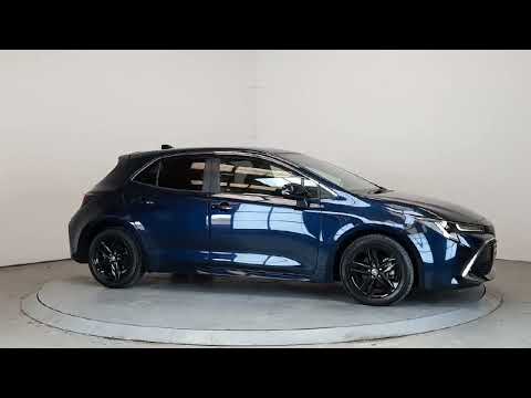 Toyota Corolla HYBRID LUNA SPORT AUTOMATIC 5DR *RE - Image 2