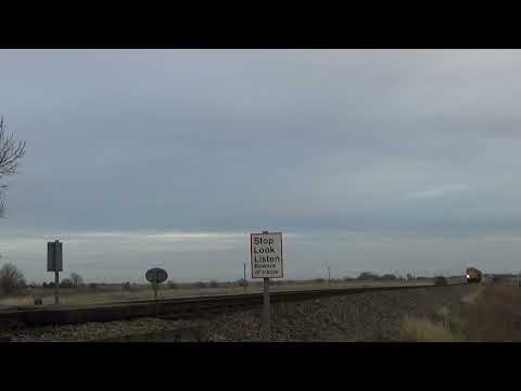 37059 (2 Tone/Thrash) - RHTT - 37425 Climb Up and Over Turnstall Dyke (11/12/2021)