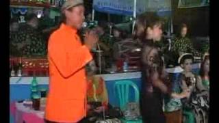 Download lagu MEKAR ASRI SRAGEN  - Aku kangen aku rindu(Voc Tutut S).f4v mp3