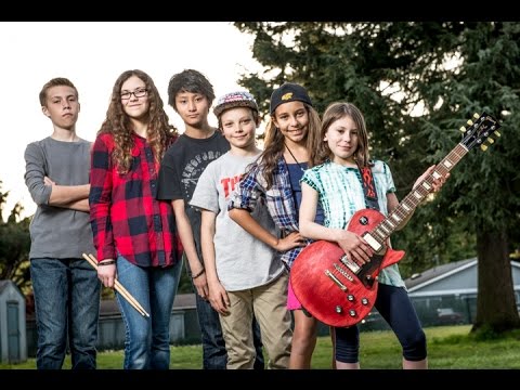 Livin' on a Prayer cover by tween/teen band Chocolate Frosted Sugar Bombs