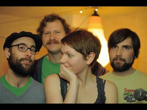 Allo Darlin' - Riley & Coe Session (08/10/2025)