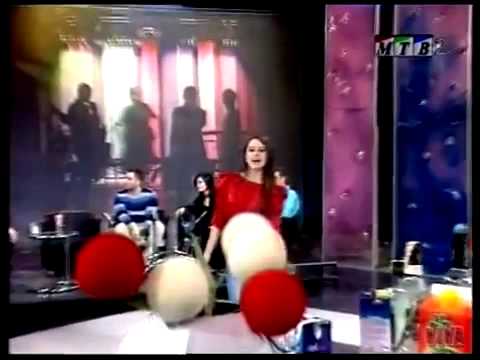 Arta Memedi-Larg Te Dy ne Arian Demolli Show