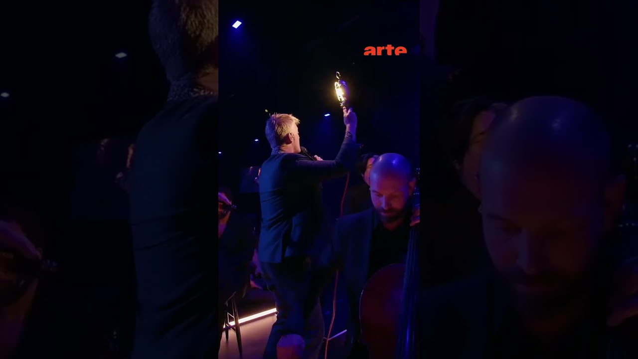 Miniature de la vidéo Queens of the Stone Age débarque sur la scène de la Baloise Session #festival #metal – ARTE Concert du film Queens of the Stone Age - Baloise Session 2025
