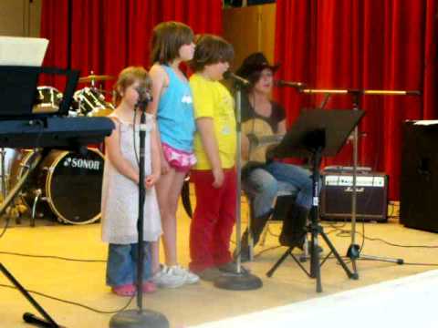 Kids singing an original Mikala song at the talent show.