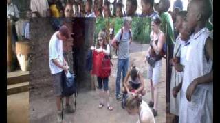 preview picture of video 'Kids for uganda - in een notendop - 2007'