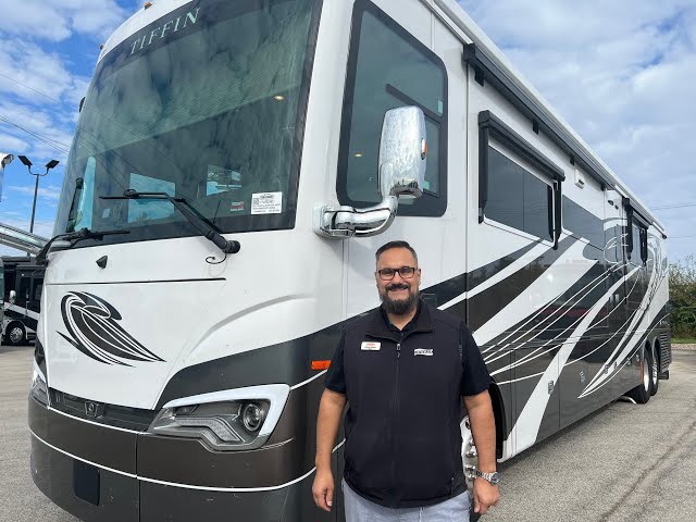 Preview image of 2023 Tiffin Allegro Bus 45 OPP (17U232262) youtube video