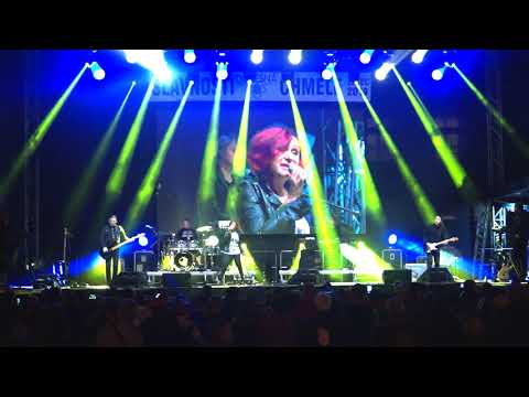 Petra Janů & Amsterdam Říkej mi