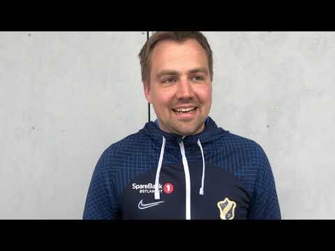 Kjønø etter nok en borteseier: – Spillerne blør for drakta i dag