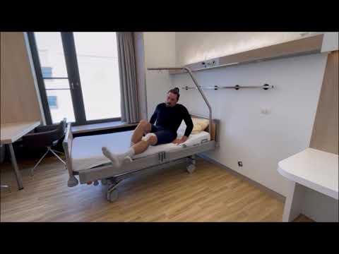 Aufstehen aus dem Bett nach Knie-OP